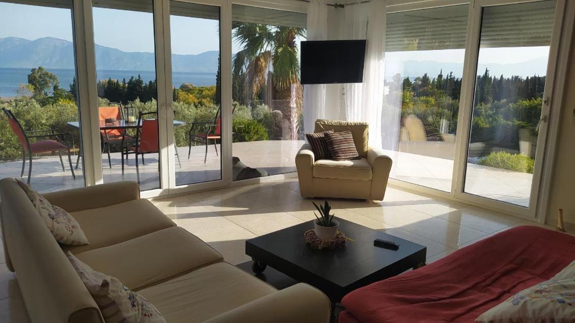 View Διαμερισμα Villa Loukissia Ngoại thất bức ảnh